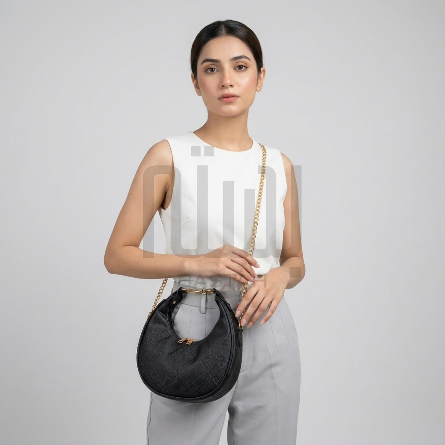The Dune Crescent Bag — Black