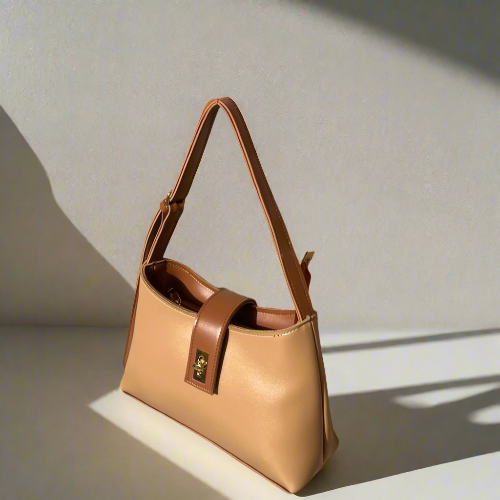 Casual Chic Saddle Bag “ Beige Brown”