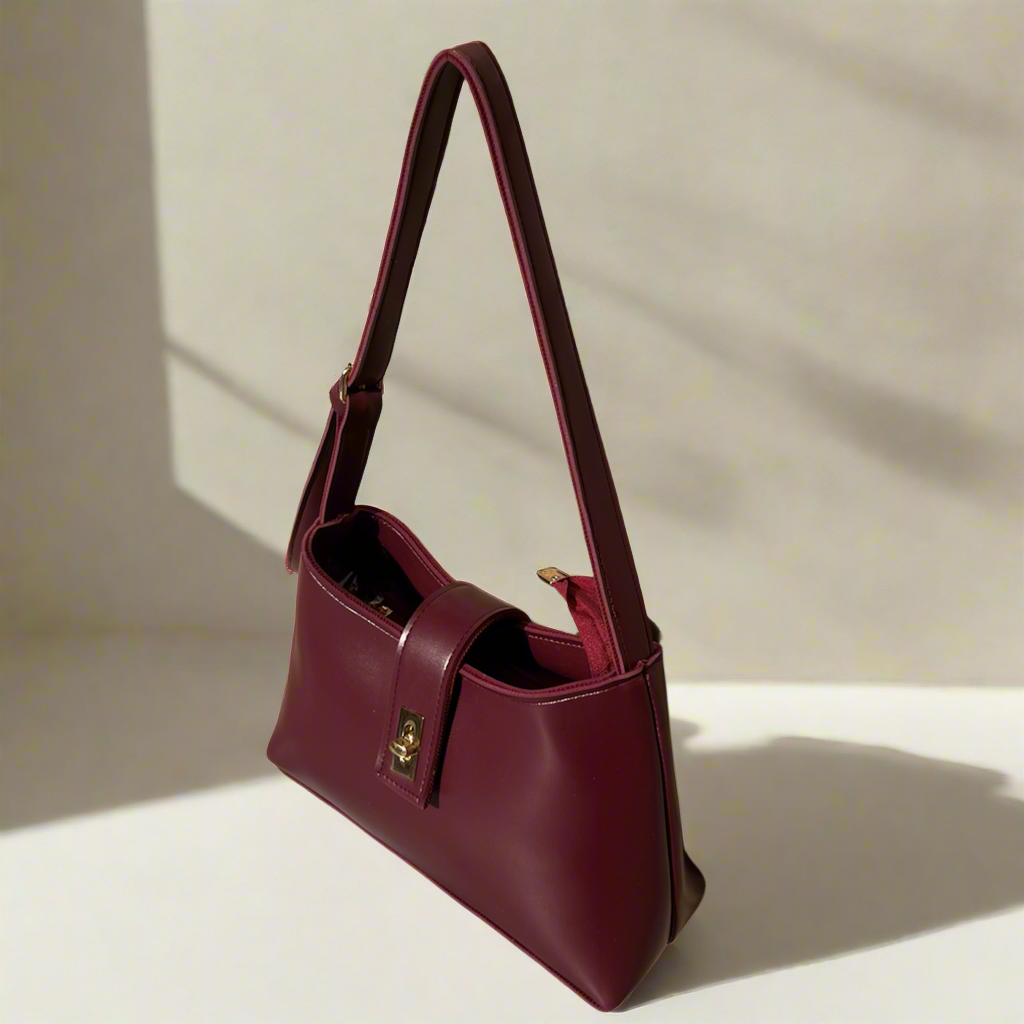 Casual Chic Saddle Bag “Maroon”