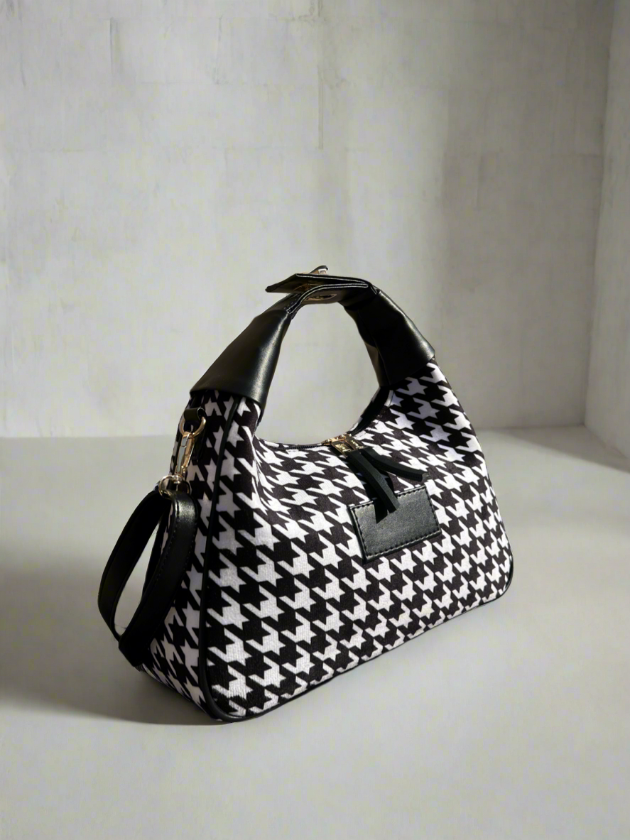 Store Houndstooth bag