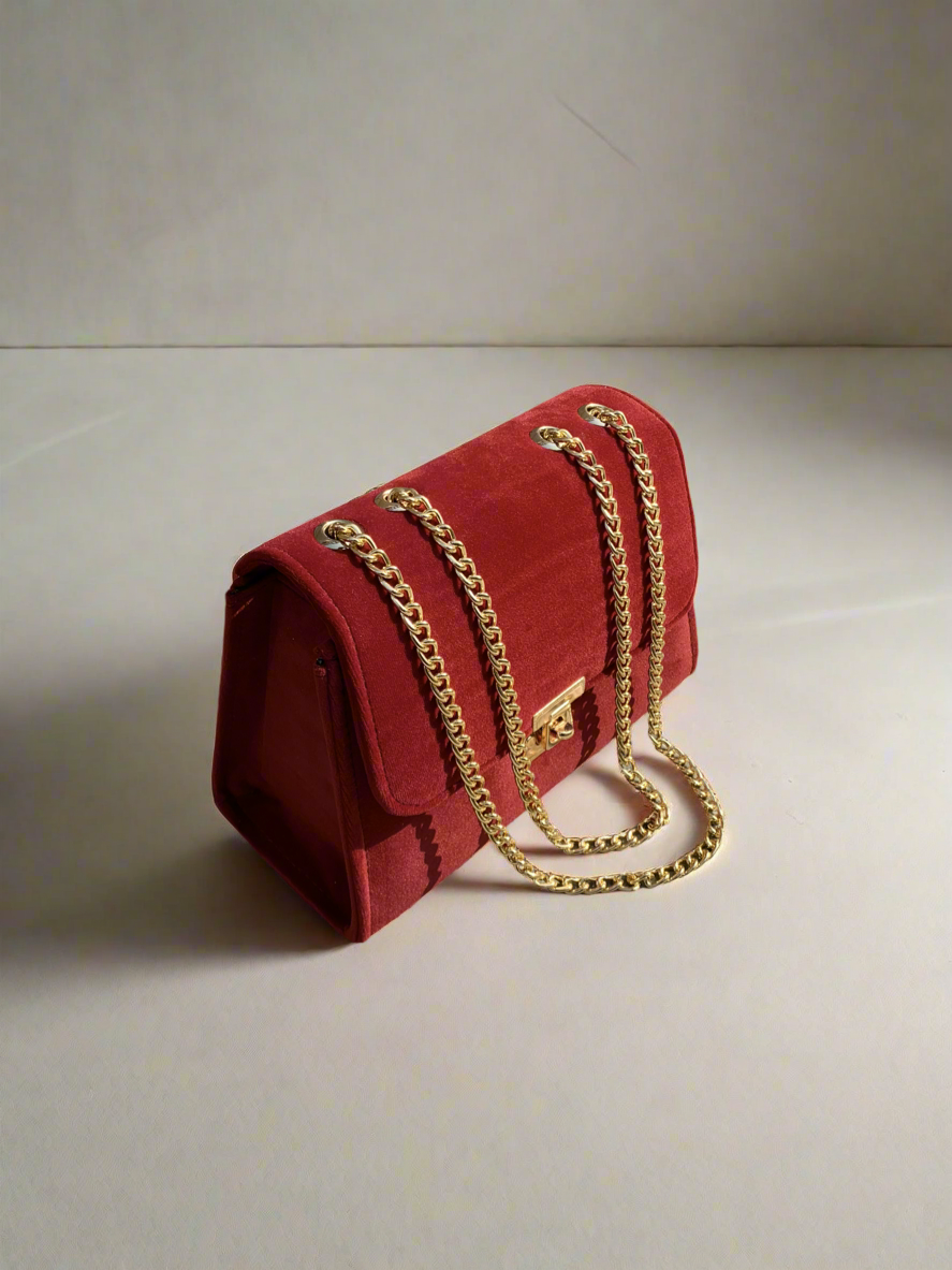 Alcan Chic Crossbody Bag “Crimson Red”