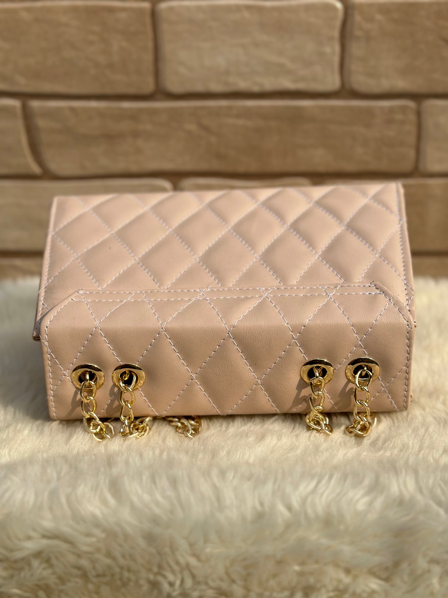 Crossbody Chain Bag “Tea Pink”