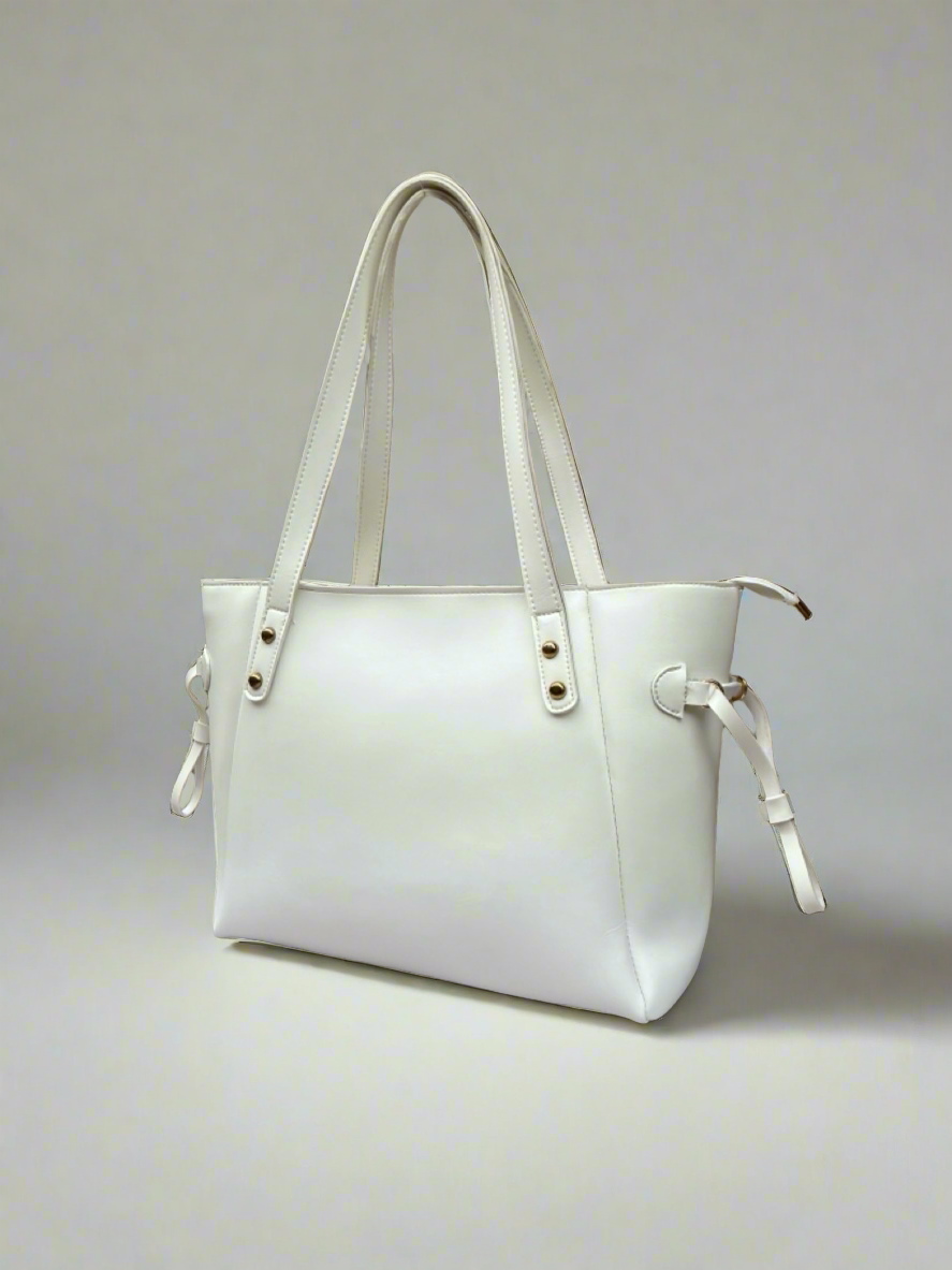 Classic Tote “Dove White