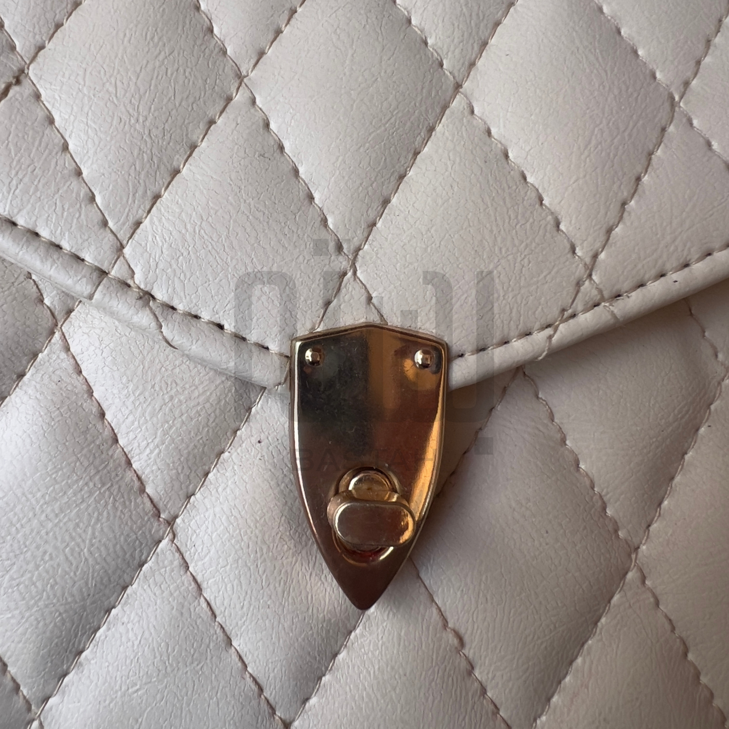 The Quick Grab Crossbody "Creme"