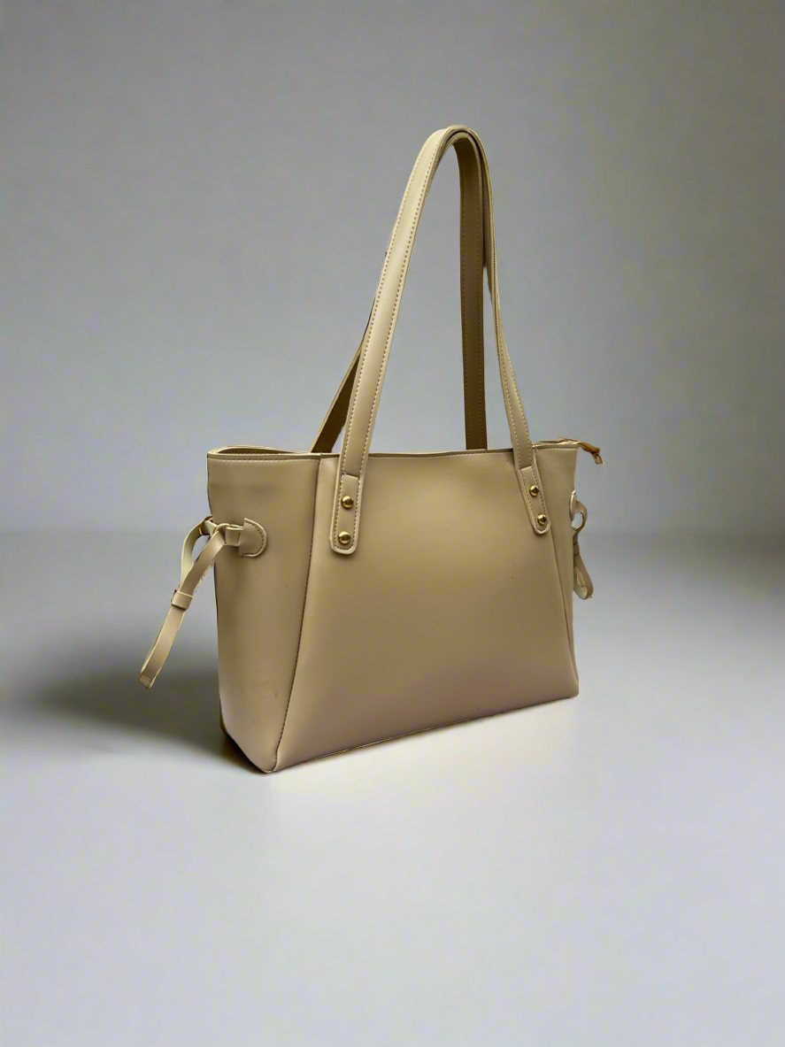 Classic Tote “Beige”