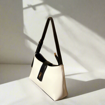 Casual Chic Saddle Bag “White Black”