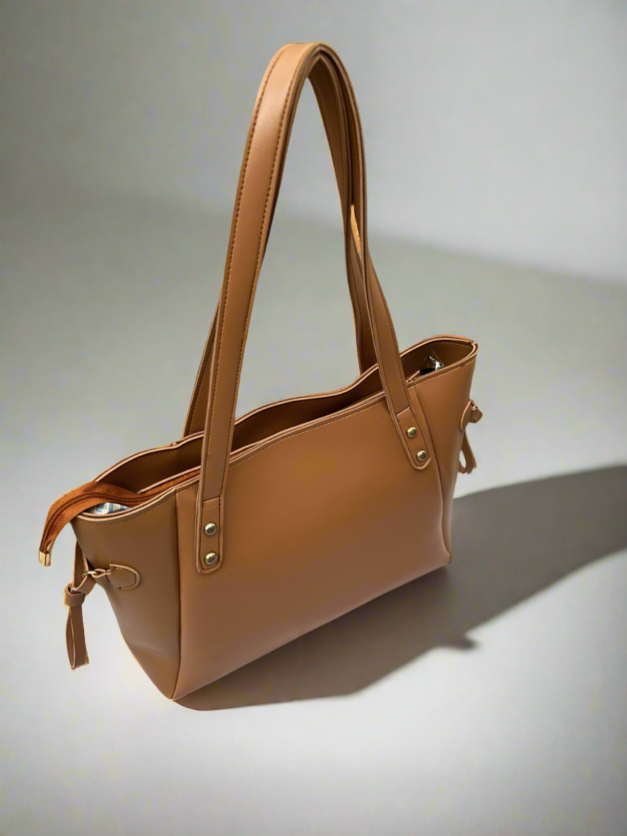 Classic Tote “Brown”