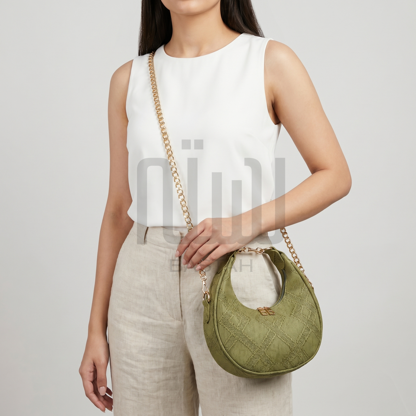 The Dune Crescent Bag — Olive