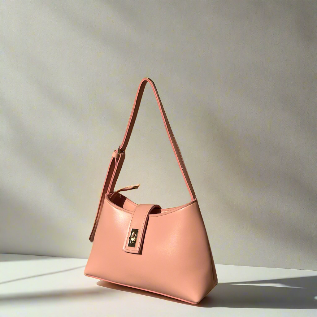 Casual Chic Saddle Bag “Pink”